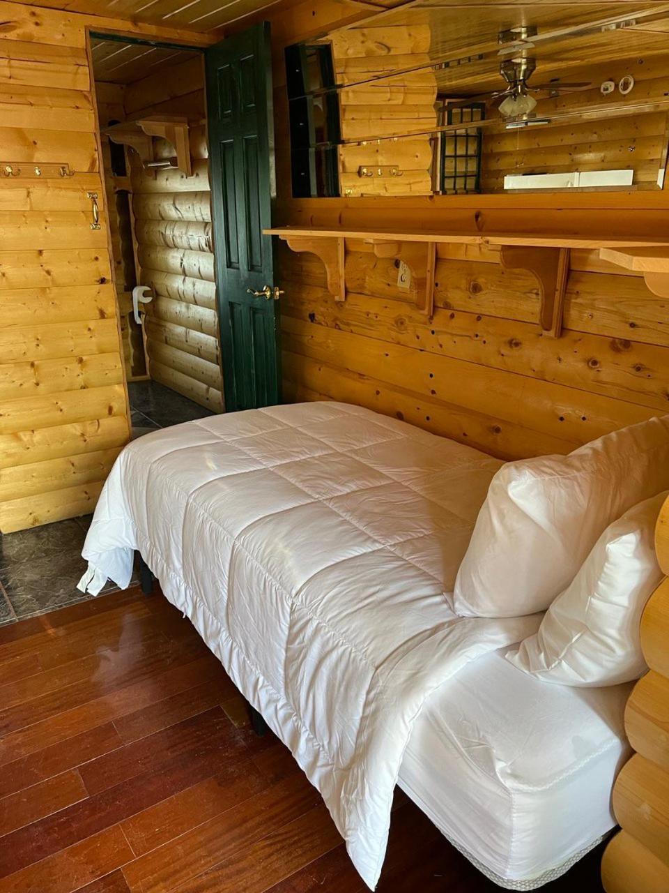 The Gratitude Homestay อลาโมซา ภายนอก รูปภาพ